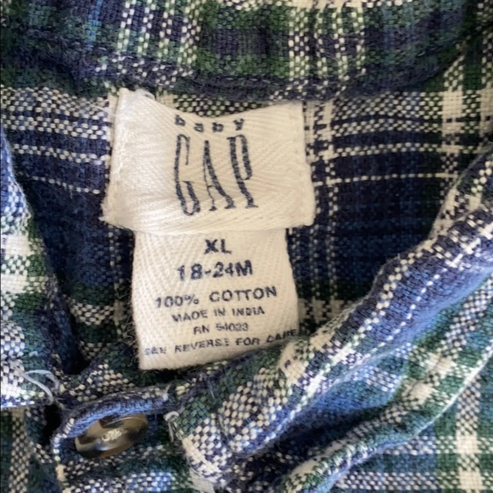 Baby Gap Plaid boys shirt. Blue. Size 18-24 months